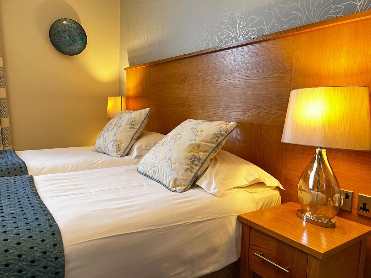 סקיפטון Herriots Hotel מראה חיצוני תמונה
