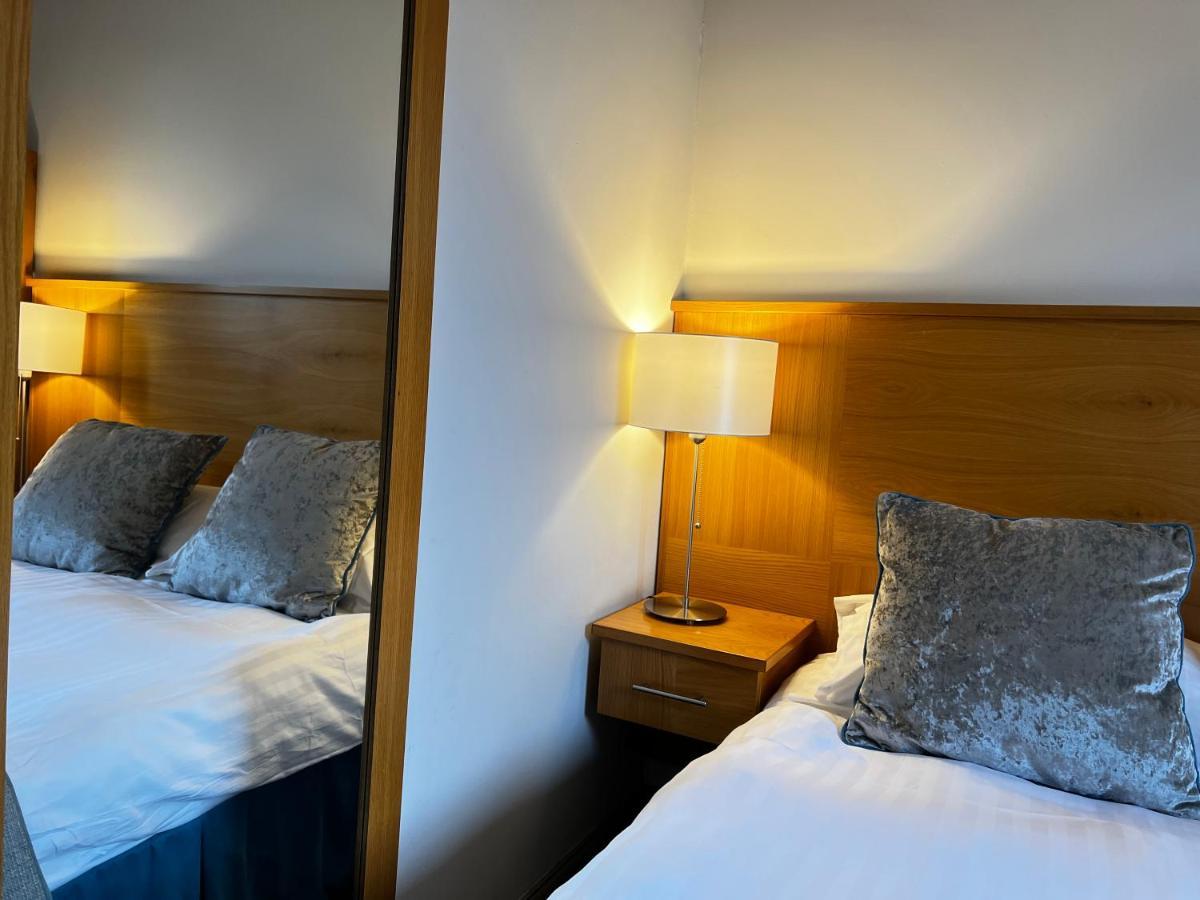 סקיפטון Herriots Hotel מראה חיצוני תמונה